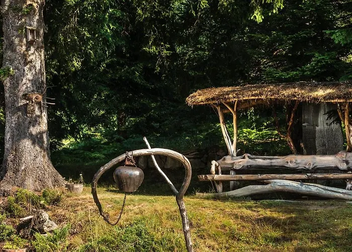 公寓式酒店 By Mountain Lakes