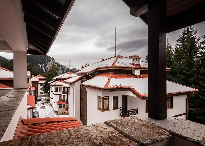 By Mountain Lakes 2* Ezerovo (Smolyan)